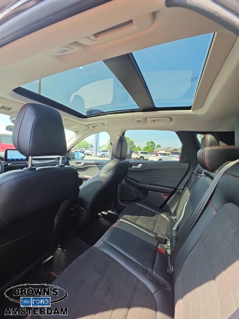 Certified 2022 Ford Escape SEL w/ SEL Stealth AWD Package image 14