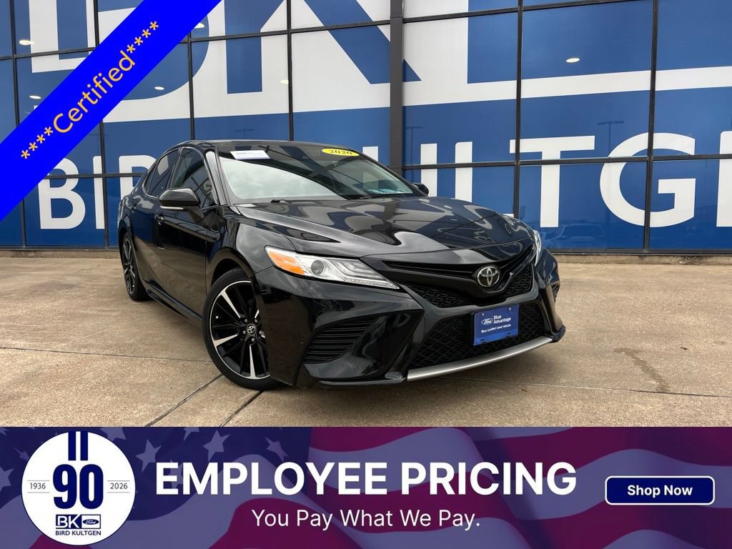 Used 2020 Toyota Camry XSE FWD image 1