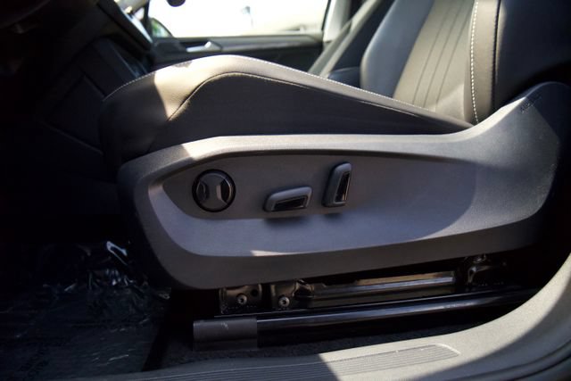 Used 2024 Volkswagen Tiguan Wolfsburg Edition AWD/4WD image 17