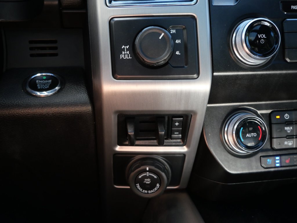 Certified 2021 Ford F250 Platinum AWD/4WD image 26