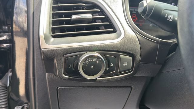Certified 2024 Ford Edge SEL AWD/4WD image 19