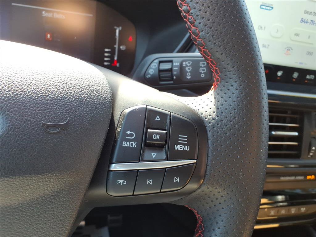 Certified 2024 Ford Escape ST-Line w/ Tech Pack #1 image 17
