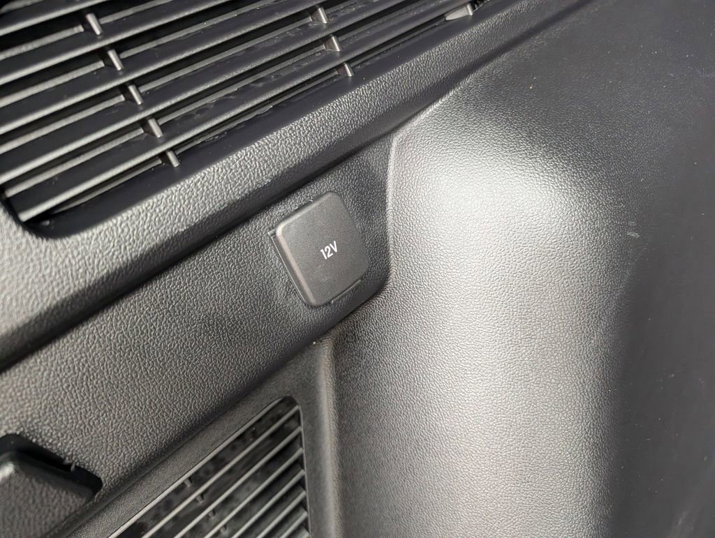 Certified 2023 Ford Escape Platinum w/ Premium Technology Package image 19