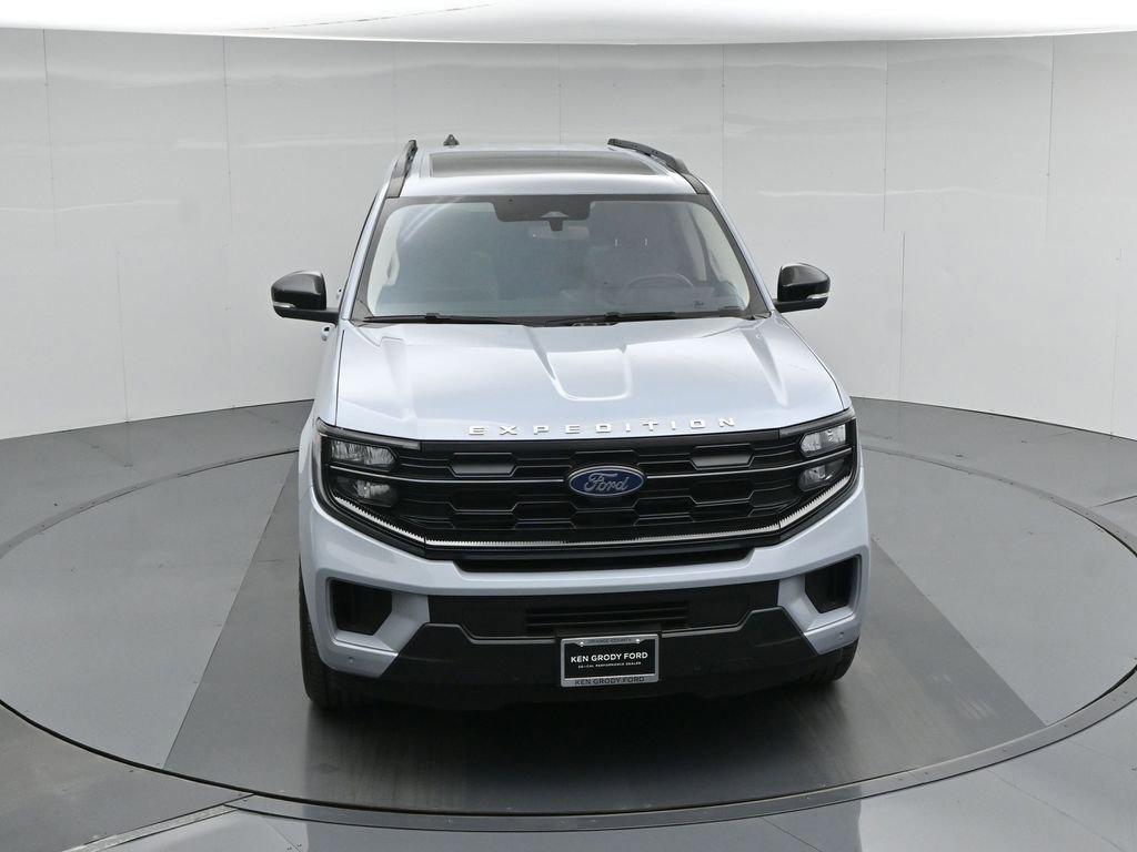 Certified 2025 Ford Expedition Max Active RWD image 41