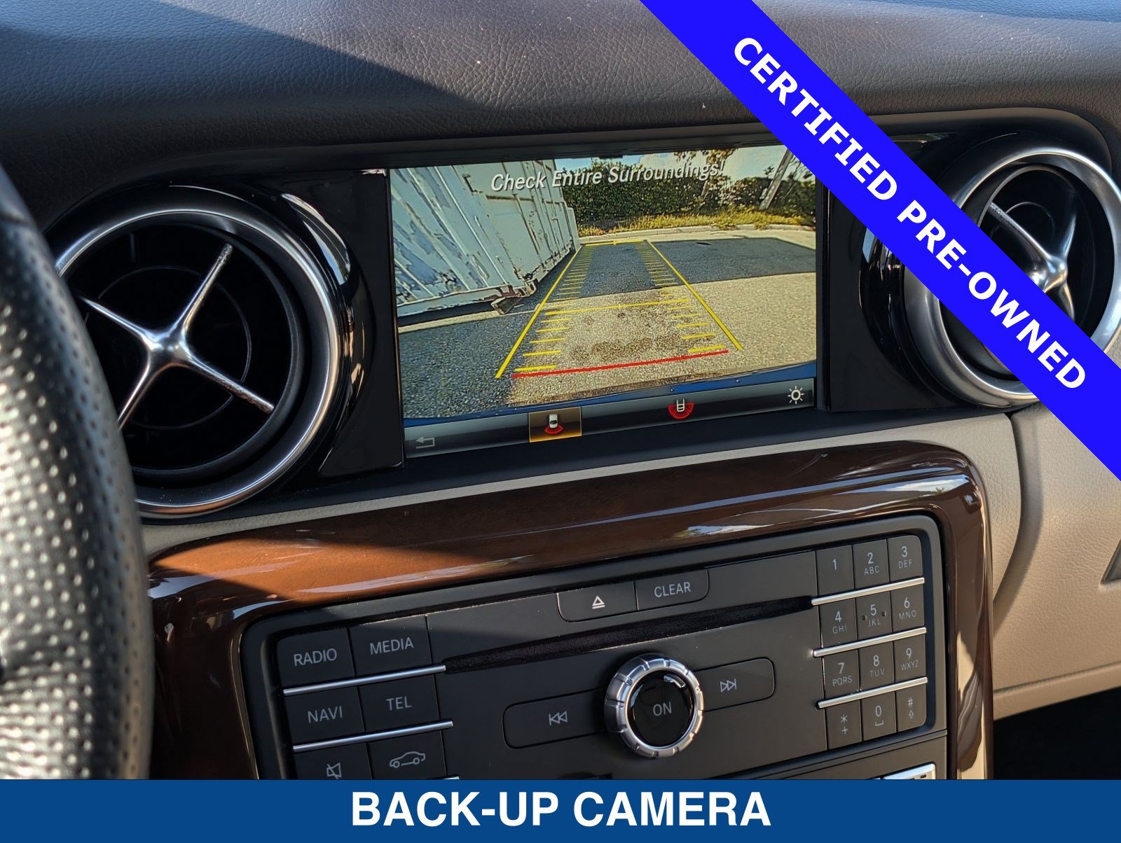 Used 2019 Mercedes-Benz SLC 300 image 25