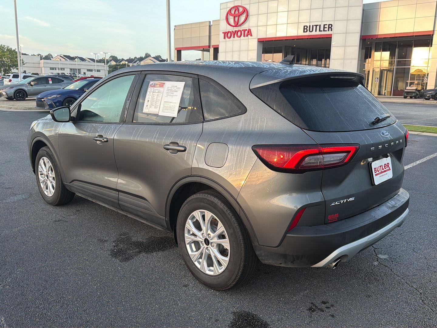 Certified 2025 Ford Escape Active FWD image 4