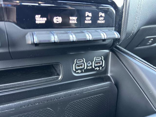 Used 2022 RAM 3500 Limited AWD/4WD image 34