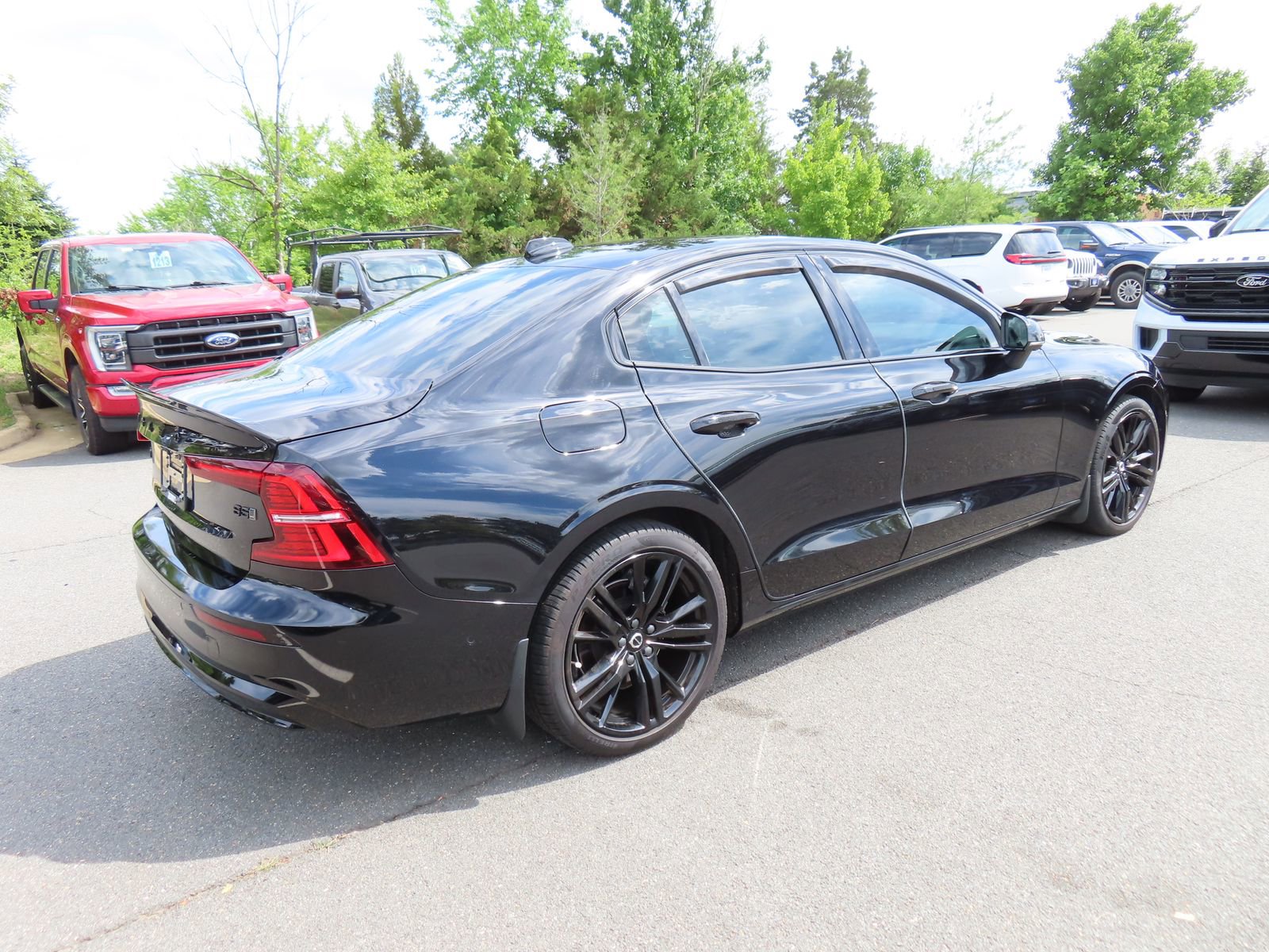 Used 2024 Volvo S60 B5 Plus w/ Climate Package AWD/4WD image 5