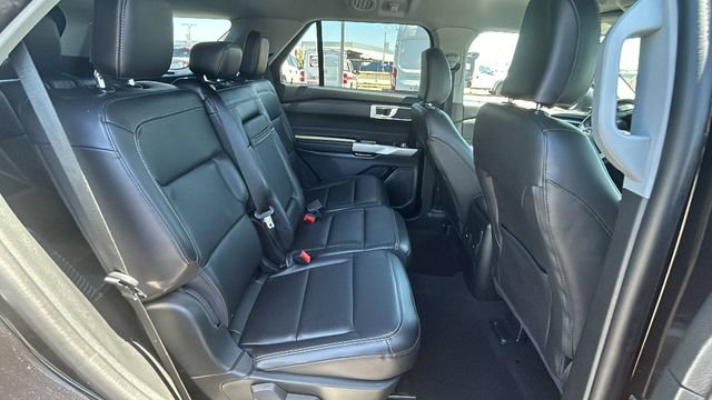 Certified 2023 Ford Explorer XLT w/ Equipment Group 202A AWD/4WD image 13