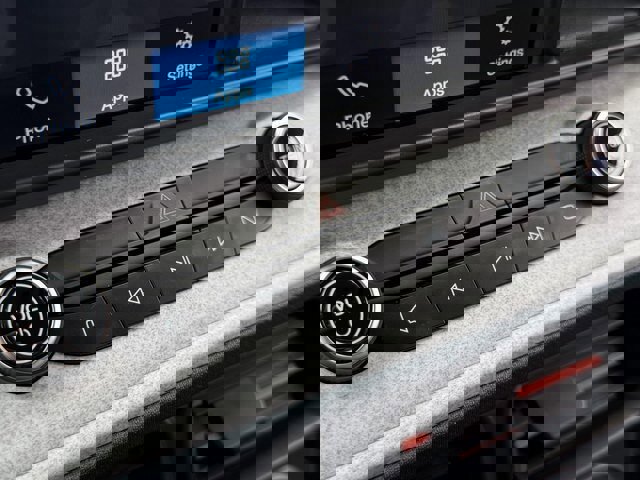 Certified 2022 Ford Maverick XLT w/ Equipment Group 300A Standard image 38