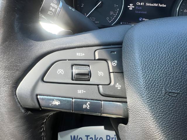 Used 2020 Cadillac XT4 Premium Luxury AWD/4WD image 24