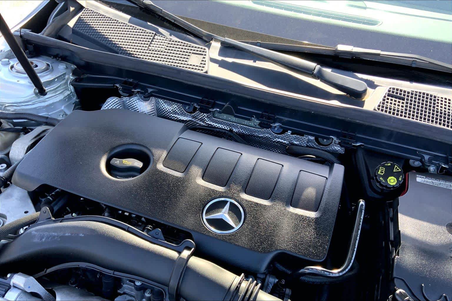 Used 2021 Mercedes-Benz CLA 250 w/ AMG Line image 30
