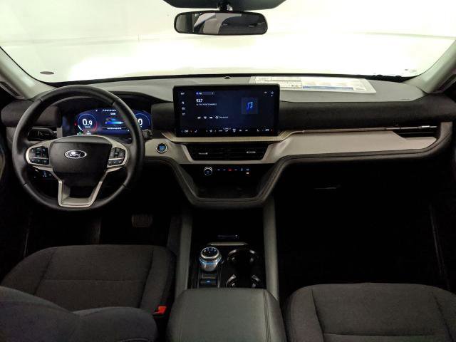 Certified 2025 Ford Explorer Active RWD image 7