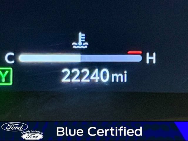 Used 2025 Toyota Camry XSE FWD image 14