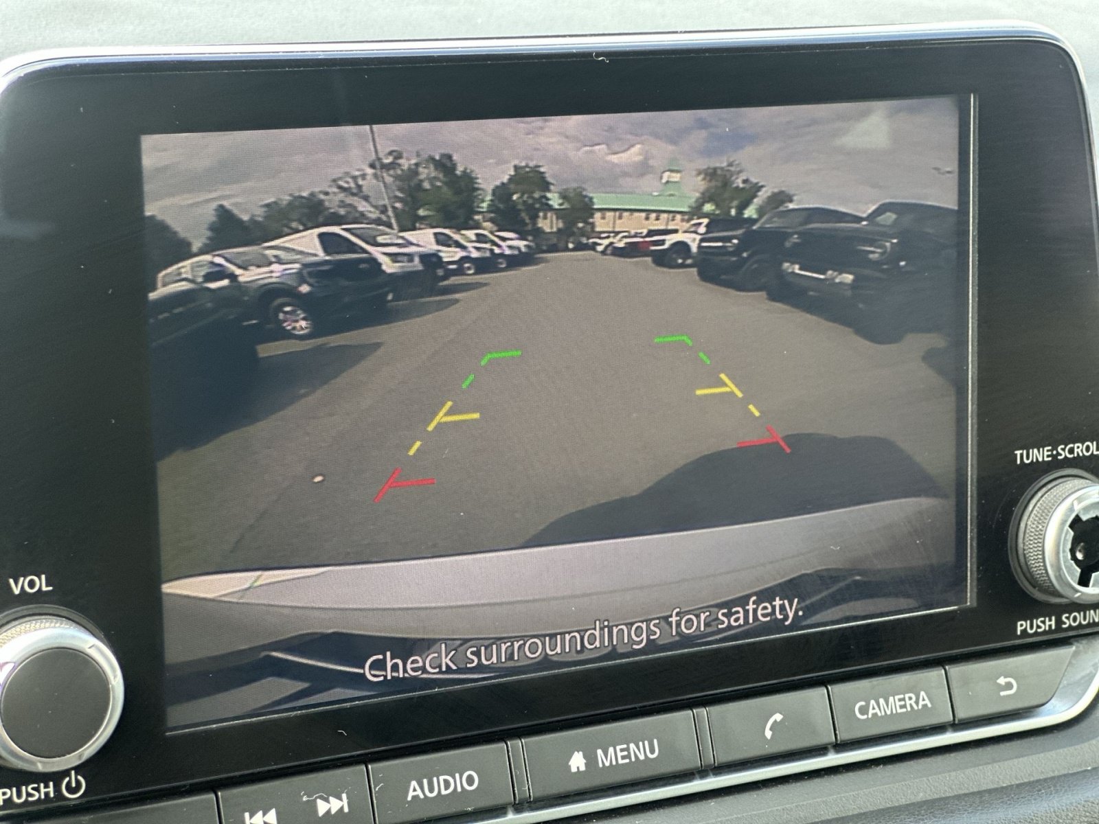 Used 2024 Nissan Rogue SV FWD image 20