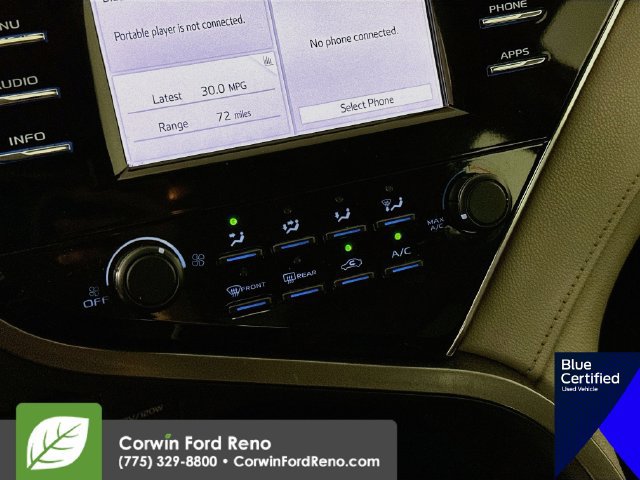Used 2018 Toyota Camry LE FWD image 17