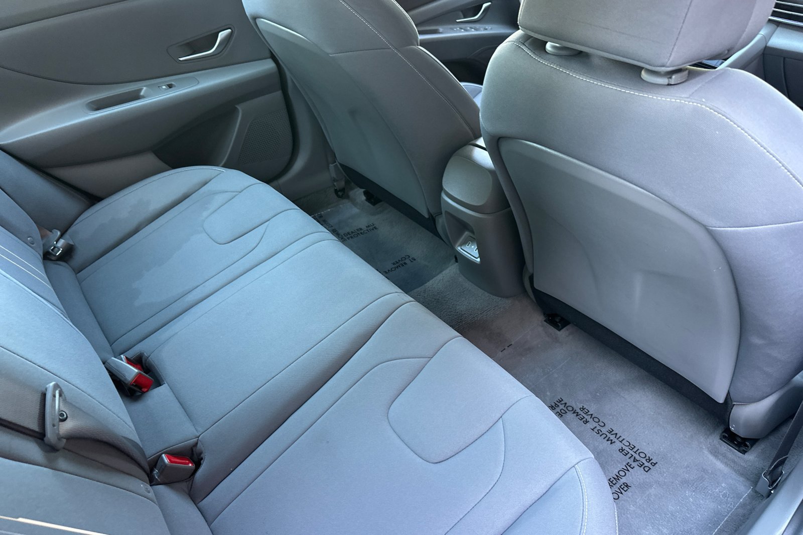 Used 2024 Hyundai Elantra SEL FWD image 17