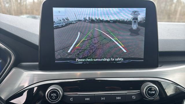 Certified 2022 Ford Escape Titanium w/ Class II Trailer Tow Package image 27