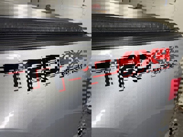 Used 2020 Toyota Tacoma TRD Off-Road image 14