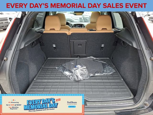 Used 2021 Volvo XC40 T5 Inscription w/ Climate Package AWD/4WD image 29