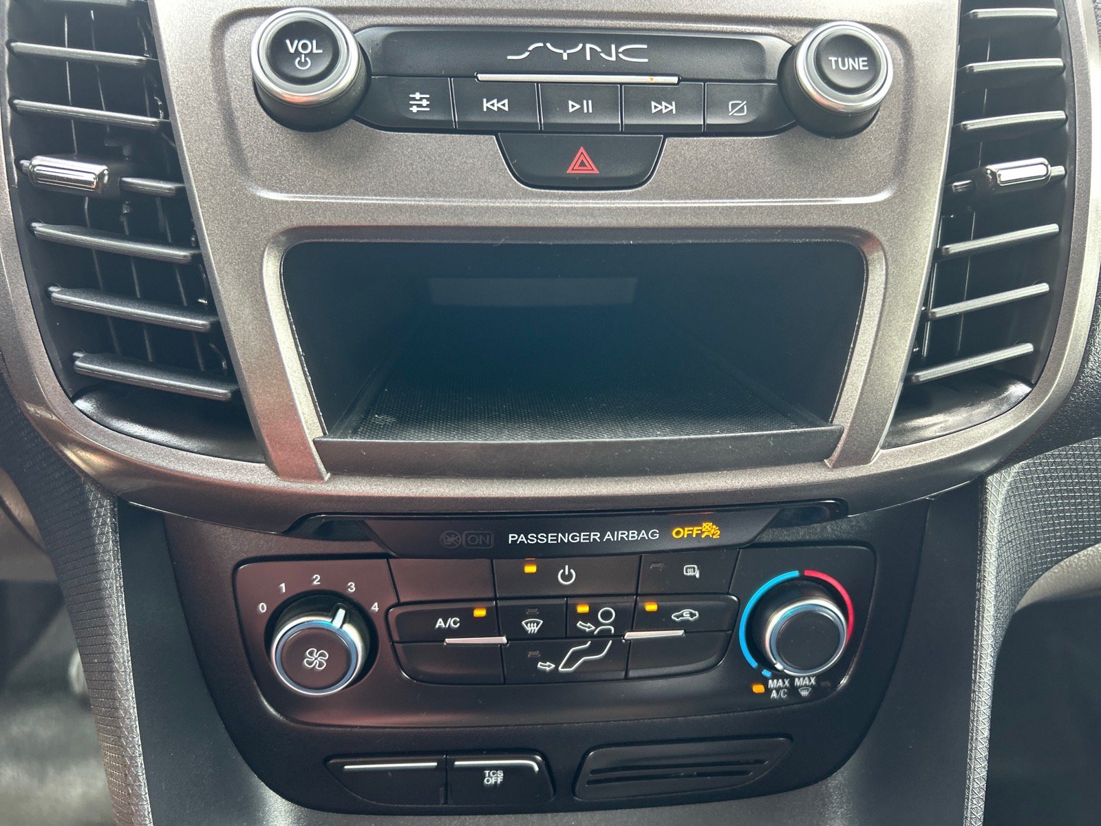 Certified 2022 Ford Transit Connect XL w/ CNG/LPG Engine Prep Package FWD image 27