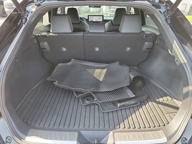 Used 2023 Toyota Venza XLE AWD/4WD image 28