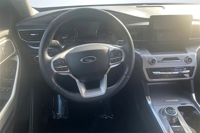 Certified 2021 Ford Explorer XLT w/ Equipment Group 202A image 7