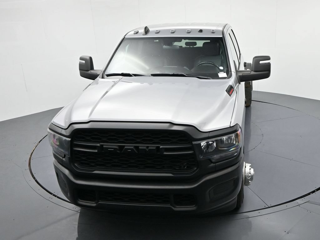 Used 2024 RAM 3500 Tradesman w/ Cold Weather Group RWD image 17