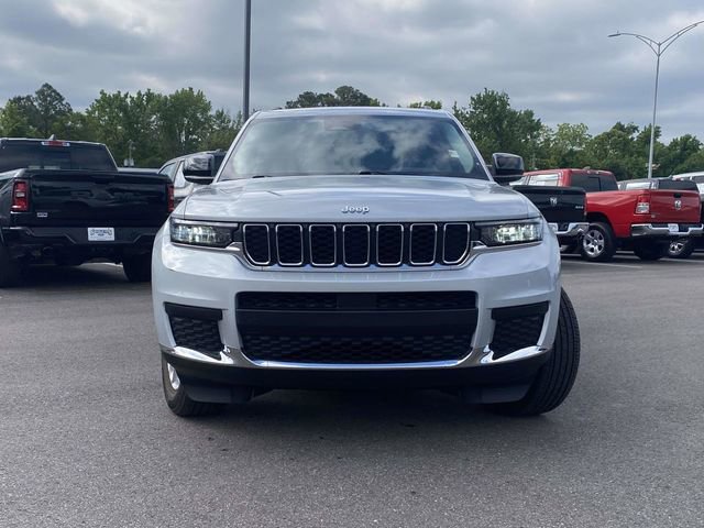 Used 2023 Jeep Grand Cherokee L Laredo w/ Luxury Tech Group I AWD/4WD image 9