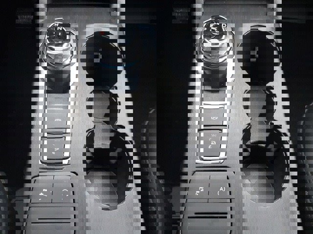 Certified 2025 Ford Escape ST-Line image 22