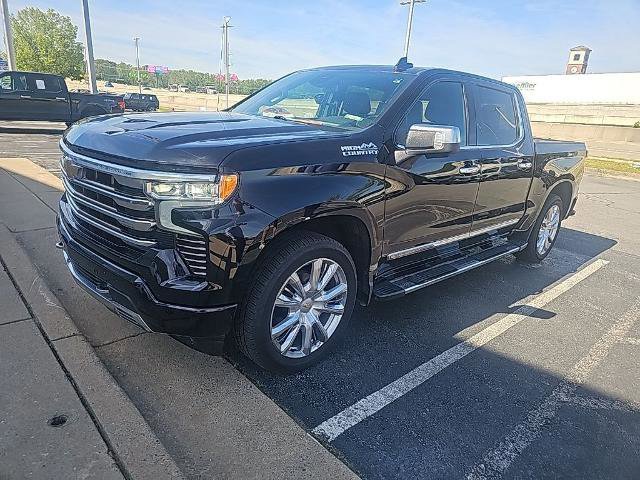 Used 2022 Chevrolet Silverado 1500 High Country w/ High Country Premium Package video 2