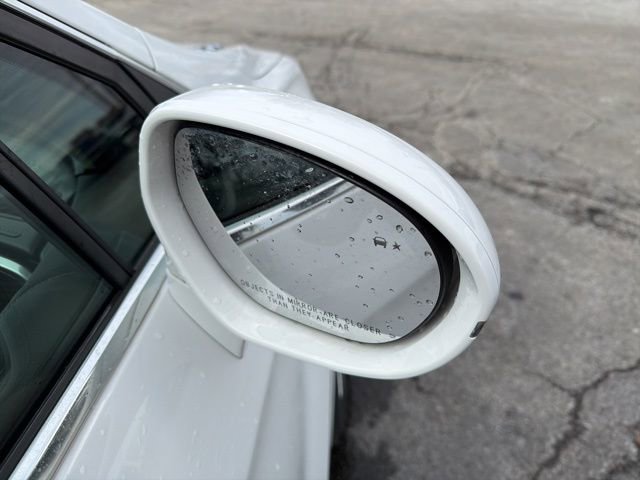 Used 2017 Buick Envision Essence image 4