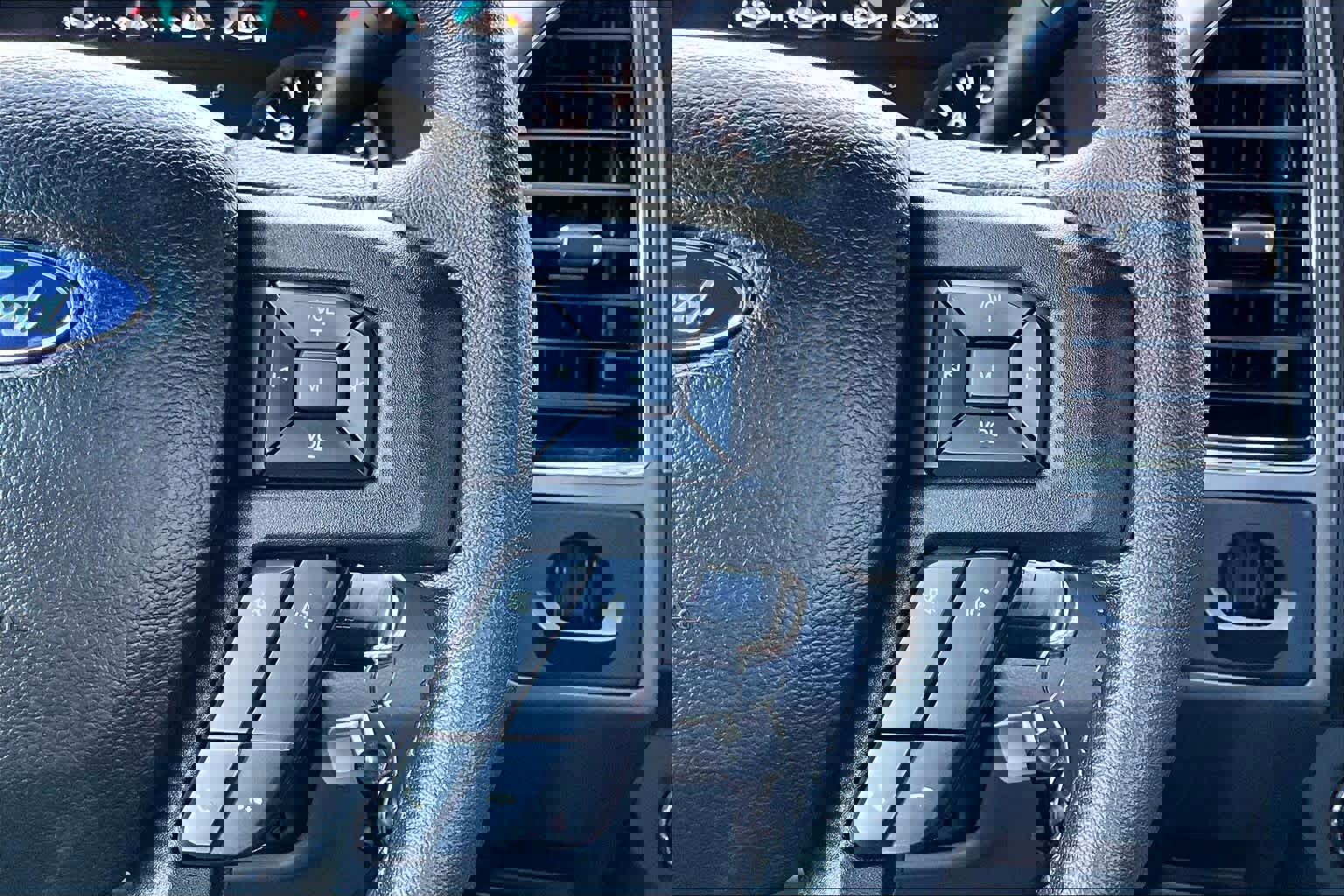 Certified 2018 Ford F150 XLT w/ Equipment Group 302A Luxury image 26