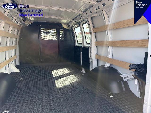 Used 2025 Chevrolet Express 2500 w/ Driver Convenience Package RWD image 8