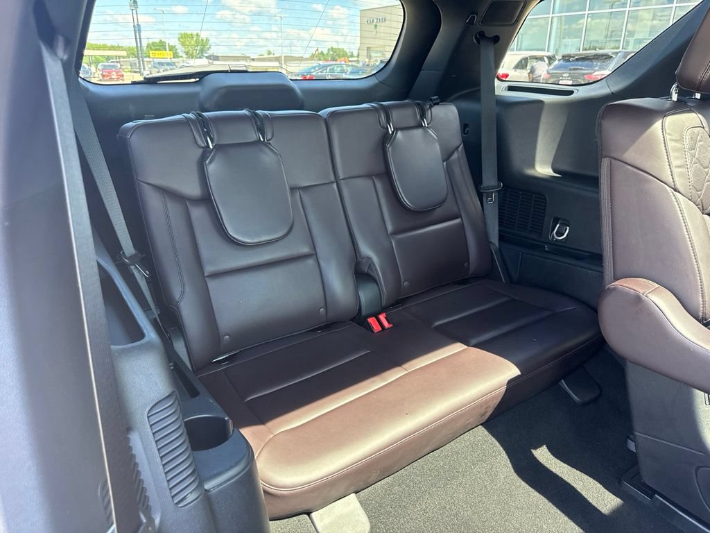 Certified 2025 Ford Explorer Platinum w/ LUX Leather Package AWD/4WD image 13