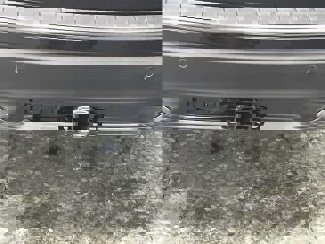 Certified 2023 Ford Explorer XLT w/ Equipment Group 202A image 34