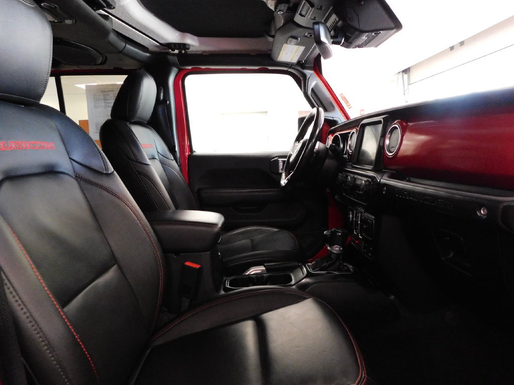 Used 2020 Jeep Wrangler Unlimited Rubicon w/ Dual Top Group AWD/4WD image 48