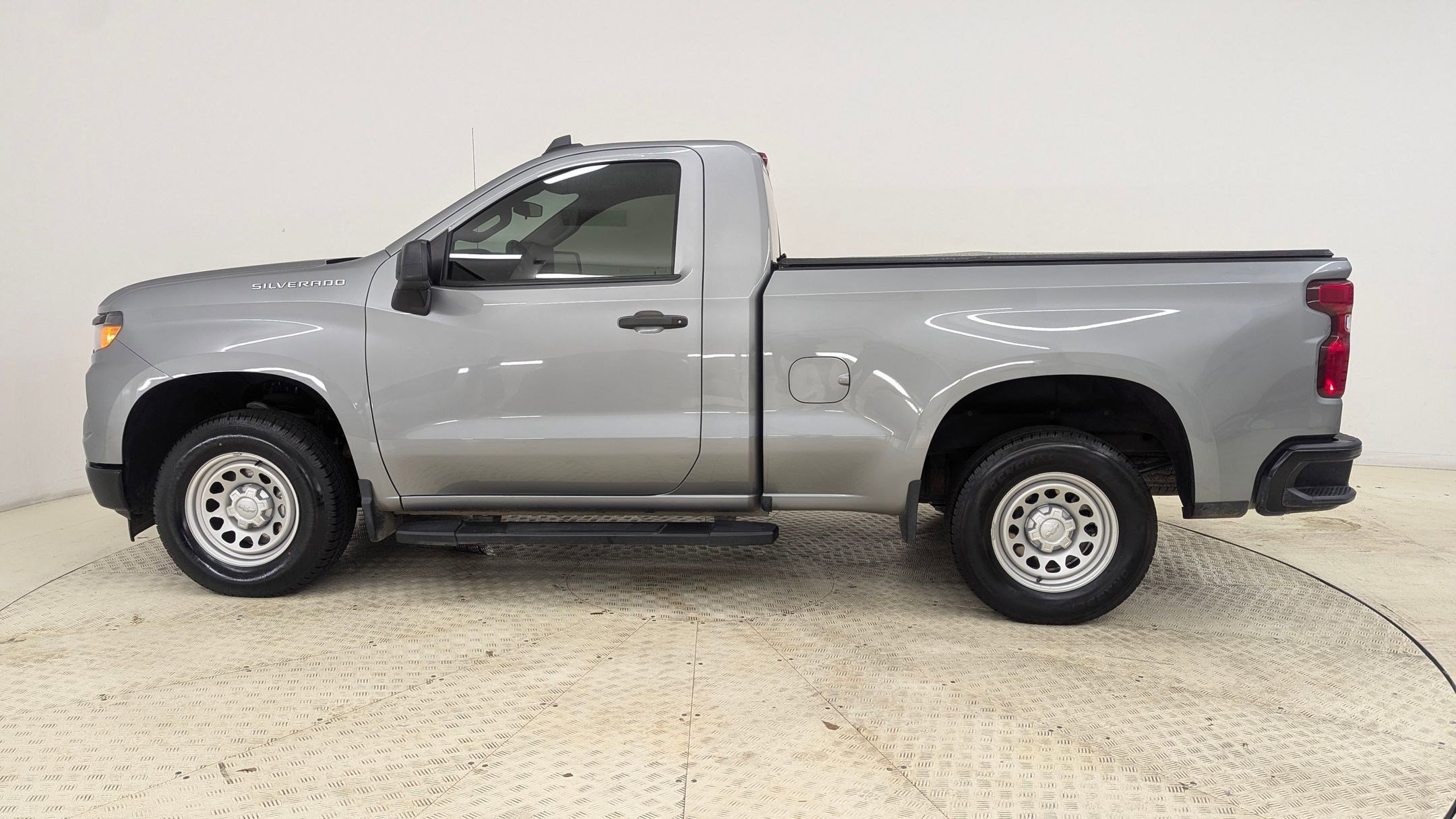 Used 2024 Chevrolet Silverado 1500 W/T w/ Trailering Package video 2