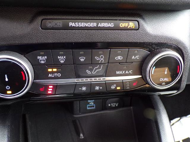 Certified 2022 Ford Escape SEL w/ SEL Stealth AWD Package image 23