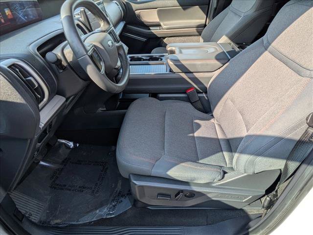 Certified 2025 Ford Expedition Max Active RWD image 16