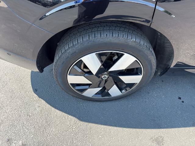 Used 2025 Volvo XC60 T8 Plus w/ Protection Package Premier AWD/4WD image 8