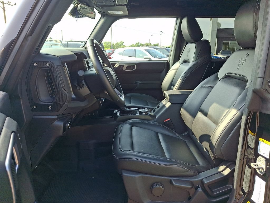 Certified 2025 Ford Bronco Badlands w/ Sasquatch Package AWD/4WD image 14