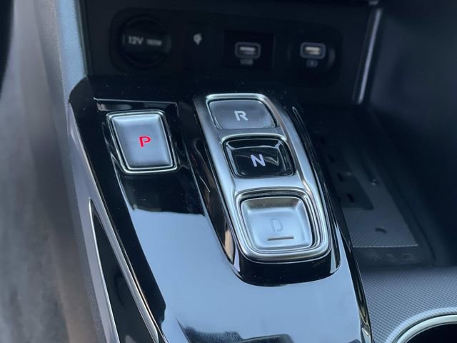 Used 2022 Hyundai Sonata Limited image 17