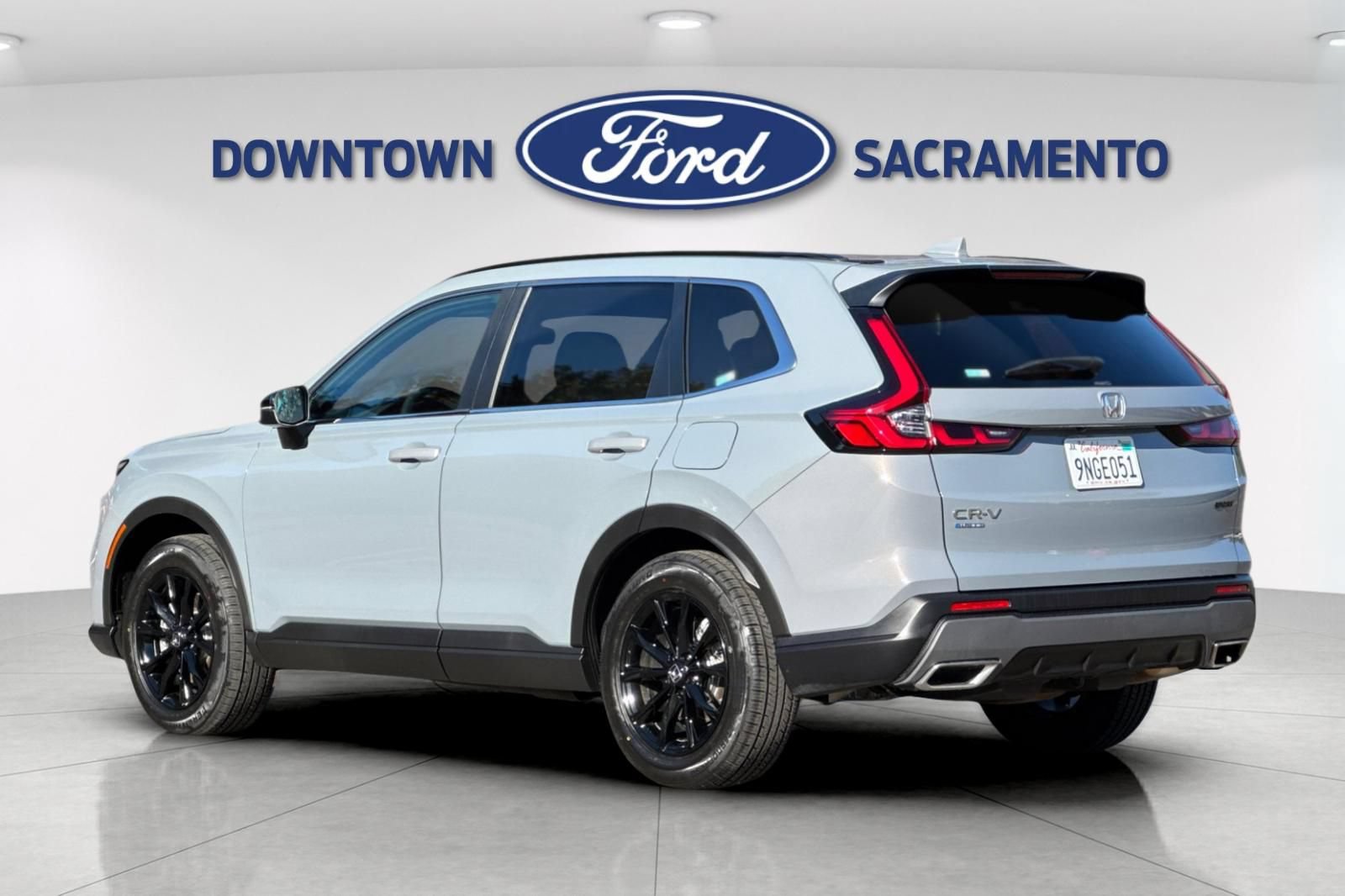Used 2025 Honda CR-V Sport image 8