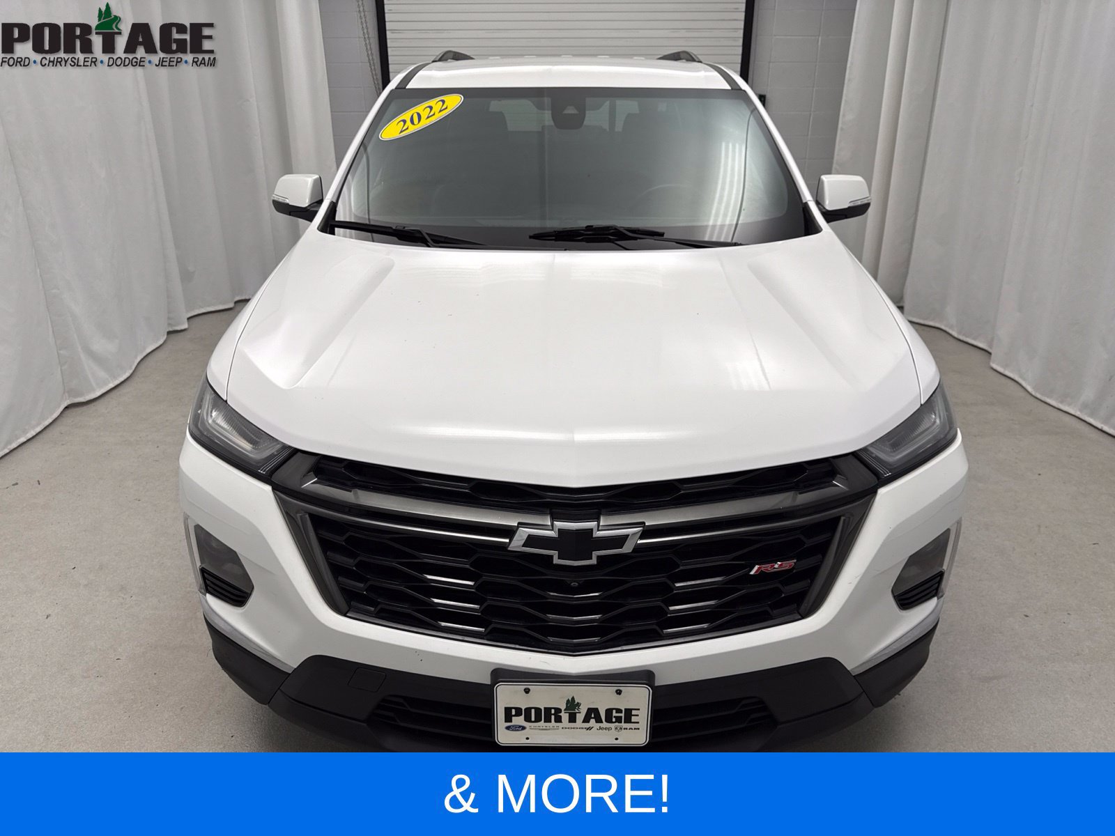 Used 2022 Chevrolet Traverse RS w/ LPO, Floor Liner Package AWD/4WD image 6