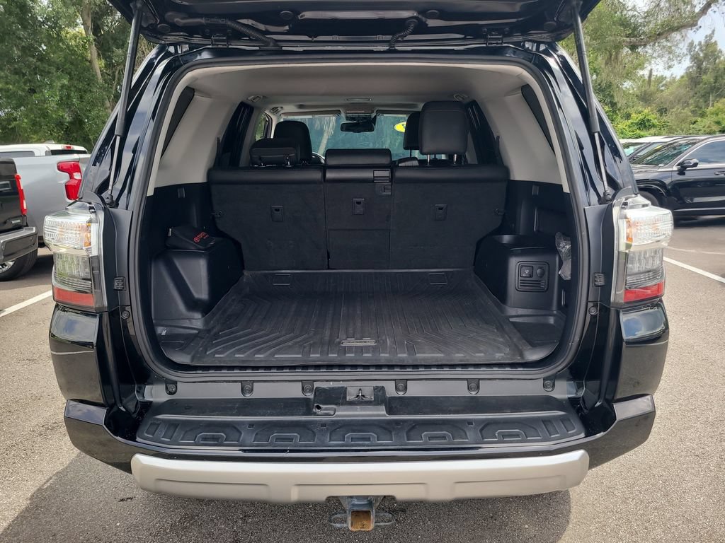 Used 2023 Toyota 4Runner TRD Off-Road Premium w/ Moonroof Package AWD/4WD image 8