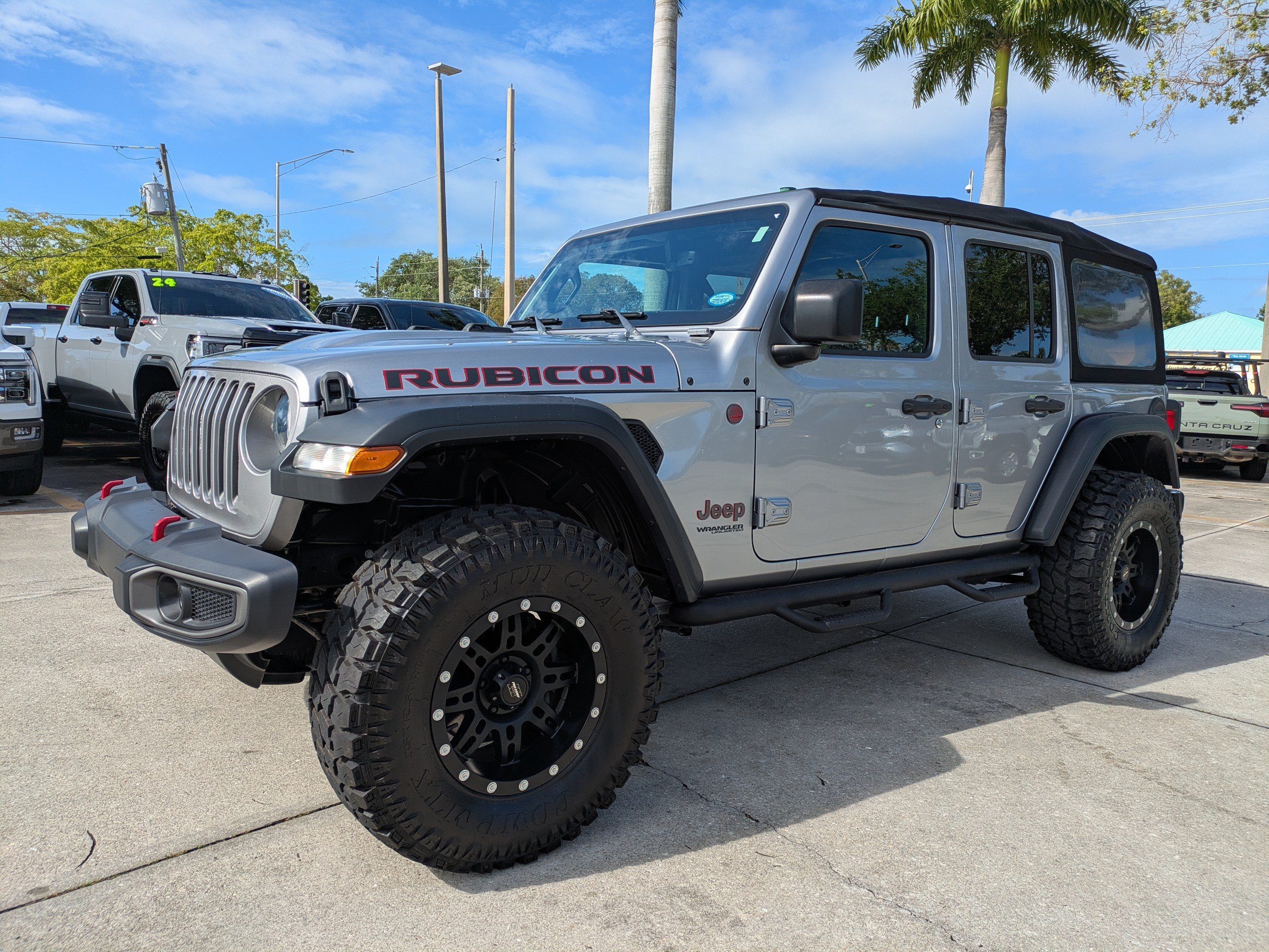 Used 2020 Jeep Wrangler Unlimited Rubicon w/ Dual Top Group AWD/4WD image 7
