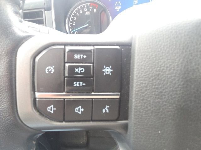 Certified 2022 Ford F150 XLT w/ Equipment Group 302A High image 39