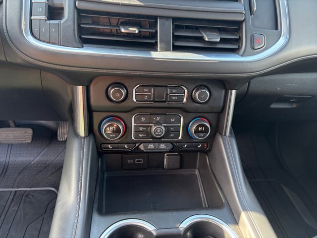 Used 2021 Chevrolet Suburban Z71 AWD/4WD image 12