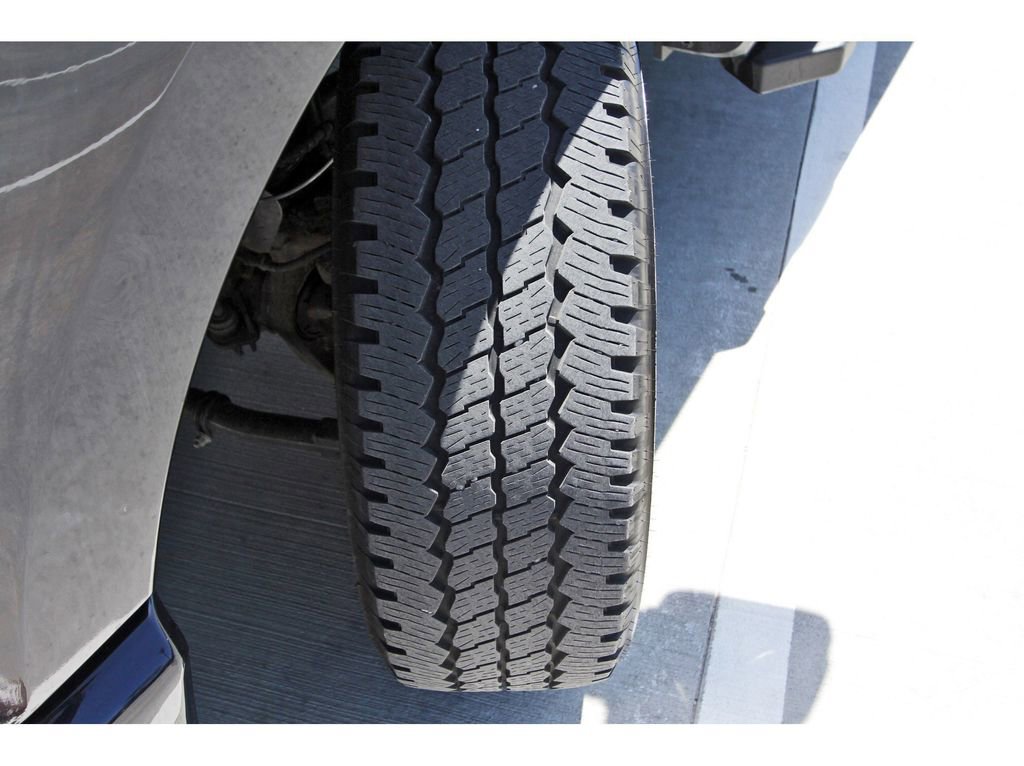 Certified 2025 Ford F250 Lariat w/ Lariat Ultimate Package image 28